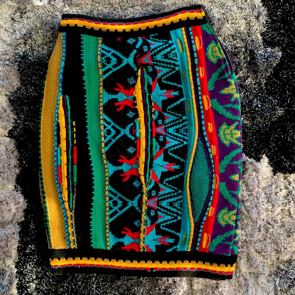 🚨SOLD🚨Vintage Coogi skirt - Picture 2 of 5